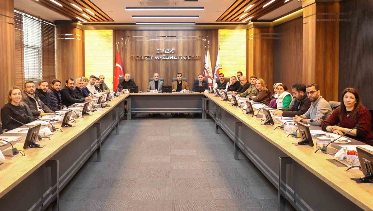 Jeoloji ve jeofizik sektörü Elazığ TSO'da buluştu