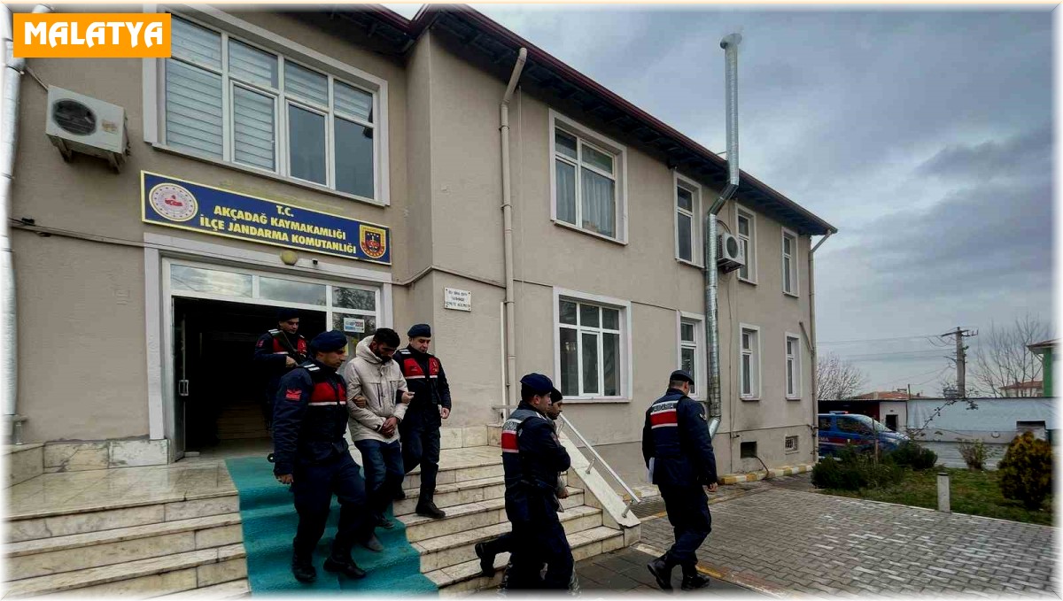 Kablo hırsızlarına jandarmadan suçüstü