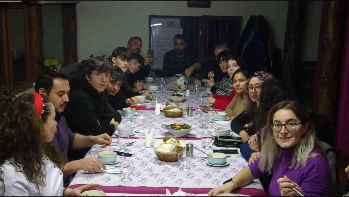 Kadın emeği sınırları aştı: Avrupa'dan Tunceli'ye Zembul buluşması