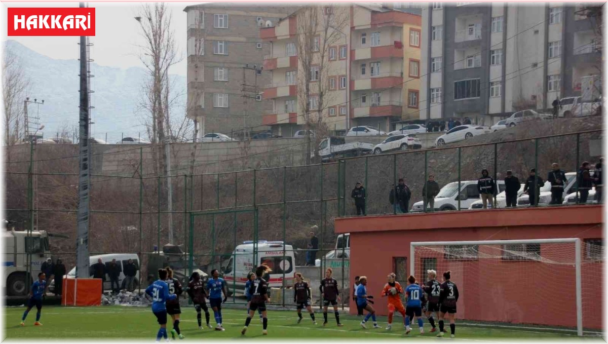 Kadın Futbol Süper Ligi: Hakkarigücü: 2 - Beşiktaş: 2