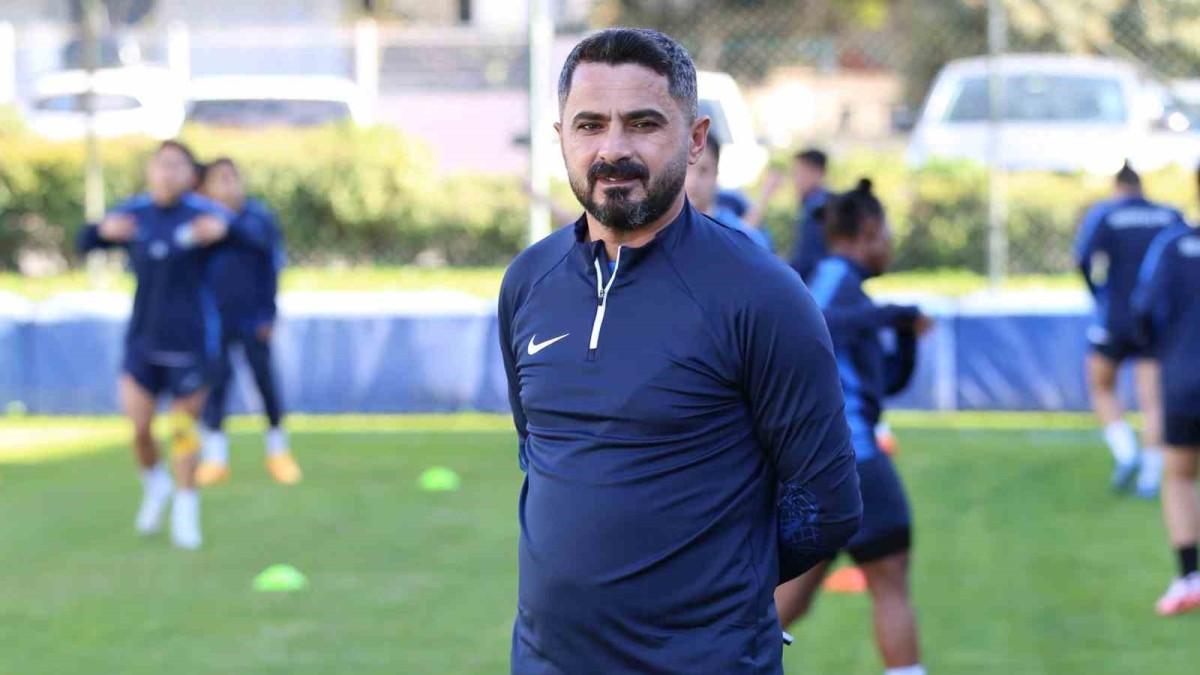 Kadınlar Ligi'ne damga vuran teknik direktör: Bayram Yıldırım