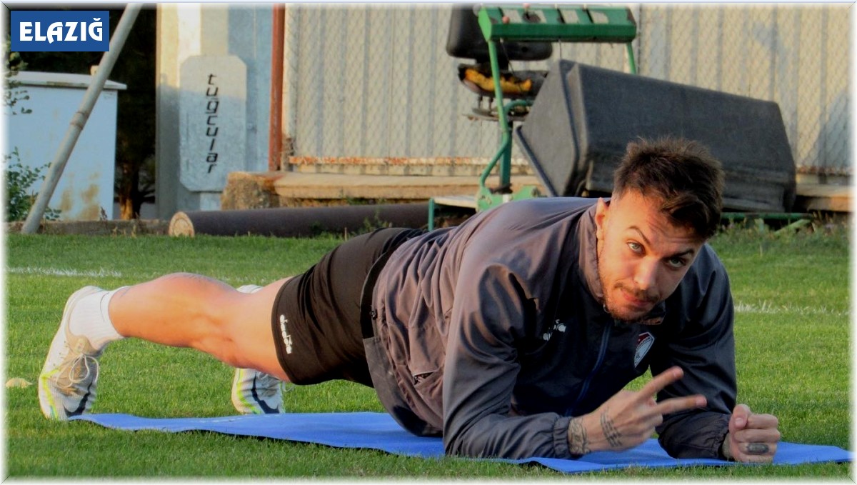 Kadro dışı kalan Feyzullah Şahin, Elazığspor'a veda etti