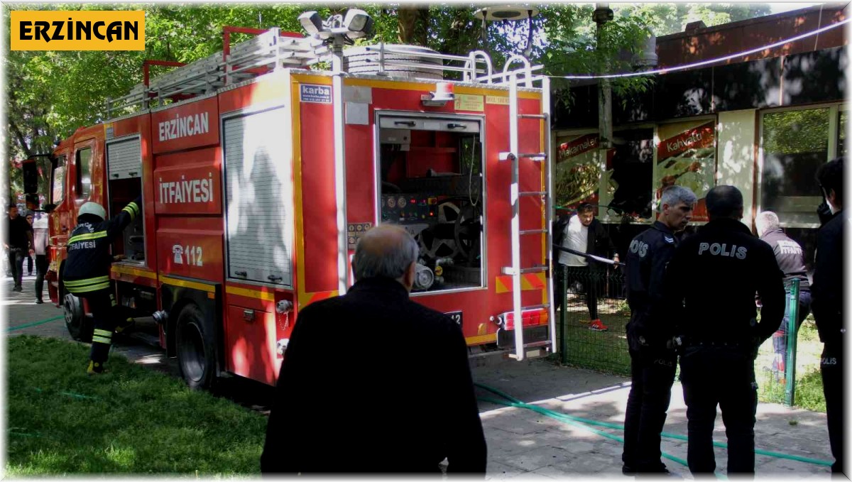 Kafenin mutfağında çıkan yangın büyümeden söndürüldü