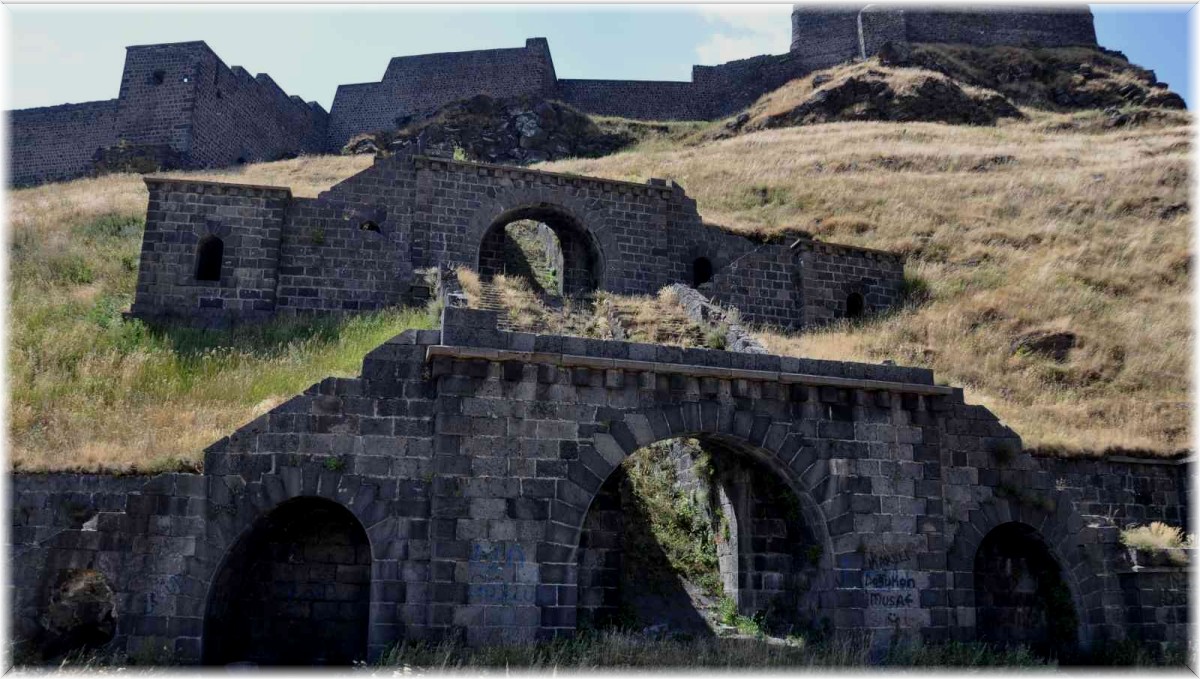 Kafkas Kartalı filmine ev sahipliği yapmıştı