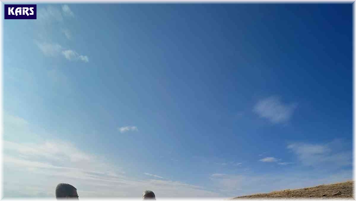 Kağızman'da yol çalışmaları sürüyor