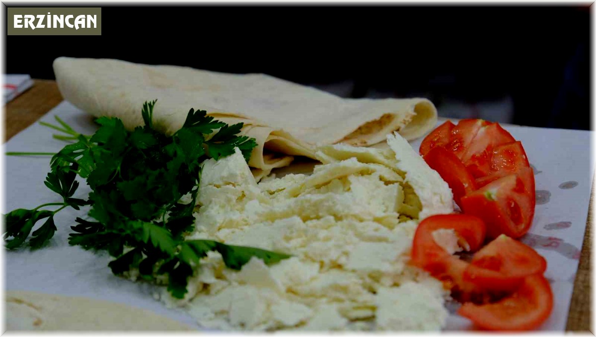 Kahvaltı sofralarına 3 bin rakımdan gelen lezzet: Erzincan tulum peyniri