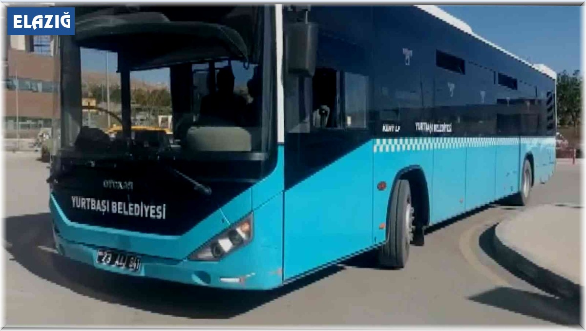 Kalp krizi geçiren yaşlı adamı otobüsle hastaneye yetiştirdiler