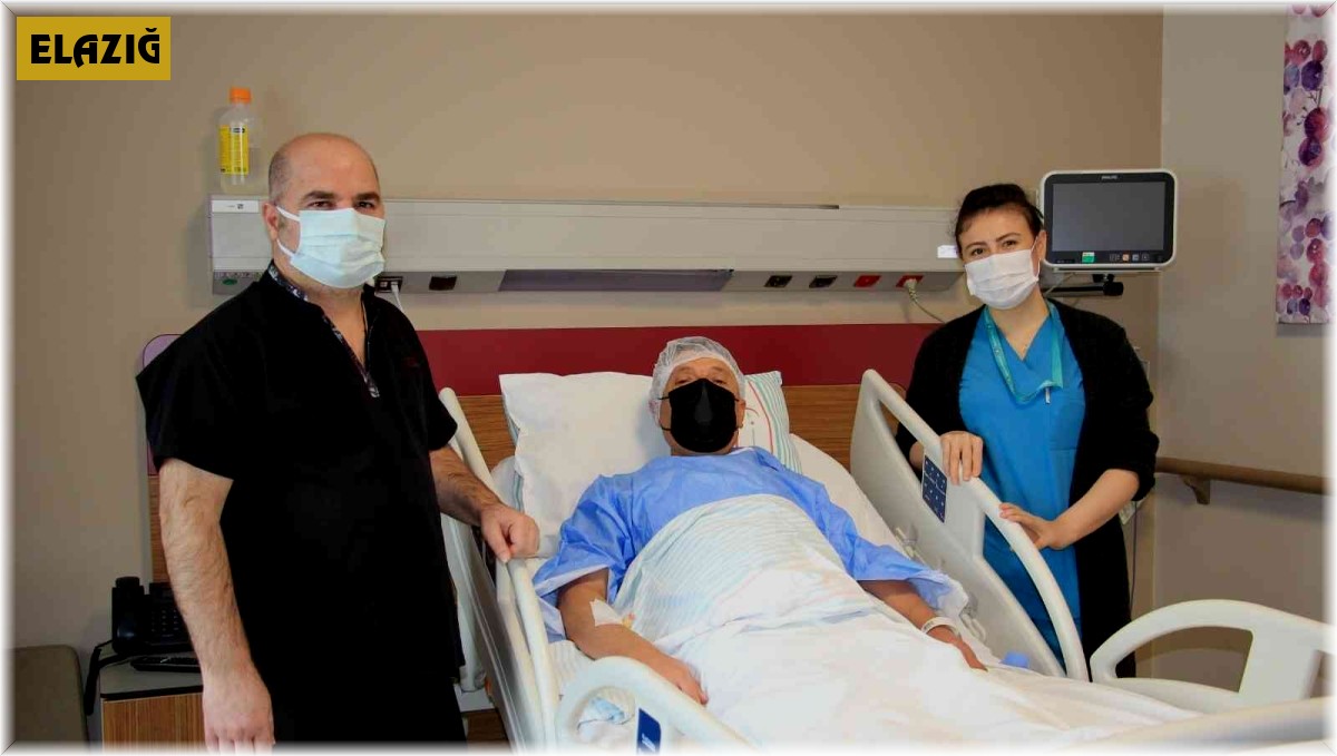 Kalp ve Damar Cerrahisi Uzmanı Op. Dr. Şenol: "Türkiye'nin ve dünyanın dört bir yanından hastalarımız var"