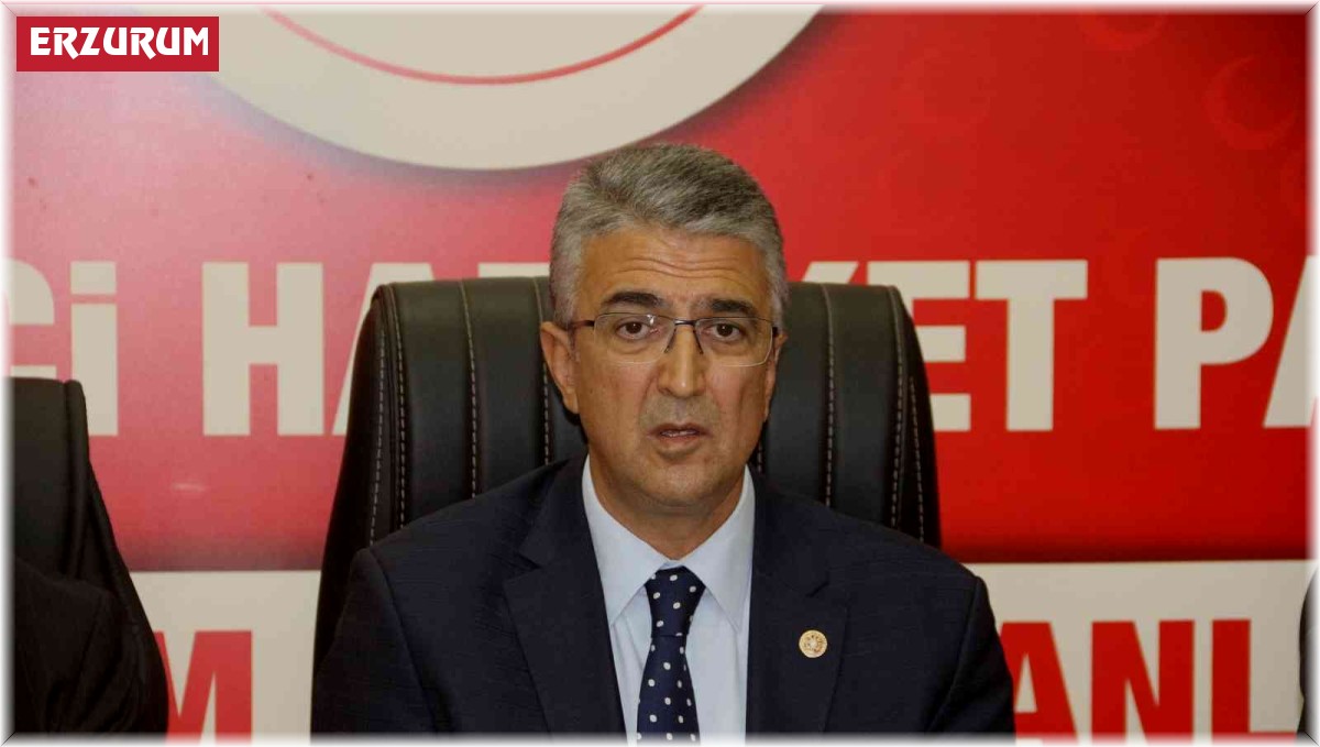 Kamil Aydın: "Türkiye Rusya-Ukrayna savaşında doğru hareket etti"