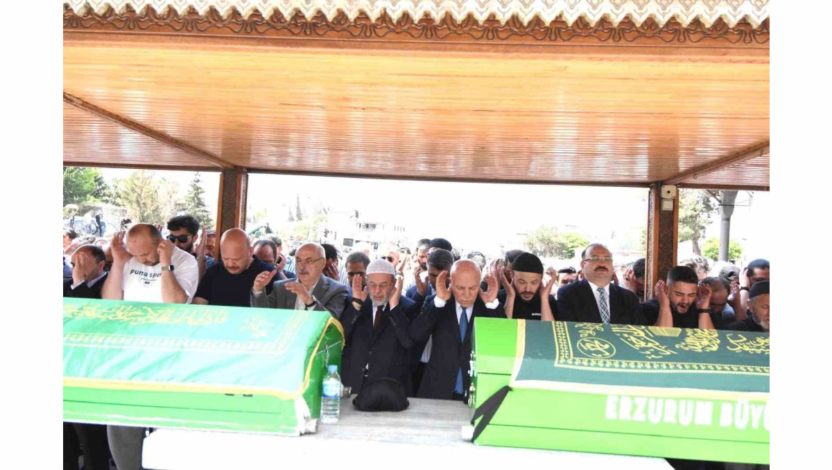 Kamil Polat dualarla uğurlandı