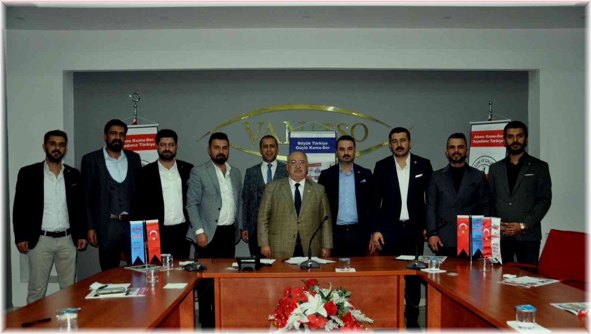 Kamu-Der tanıtım toplantısı için Van'da bir araya geldiler