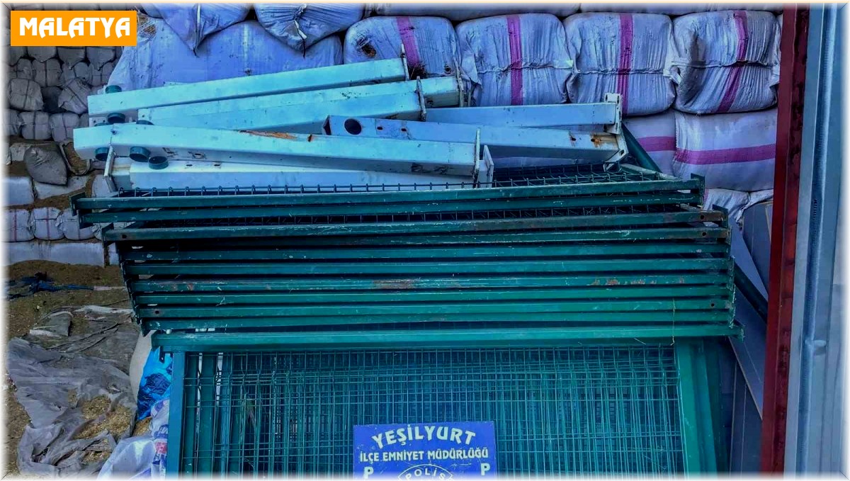 Kamu kurumundan demir çit çalan hırsızlar yakalandı