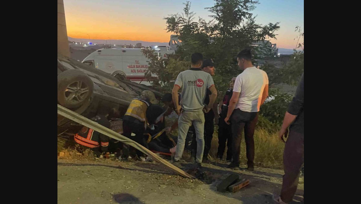 Kamyon ile otomobil çarpıştı: 2 yaralı