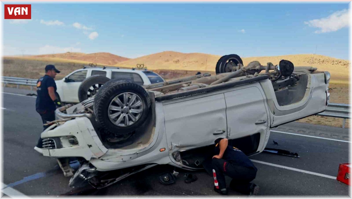 Kamyonet takla attı: 1 yaralı