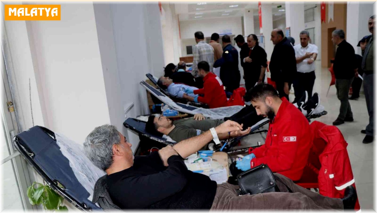 Kan talebine duyarsız kalmadılar