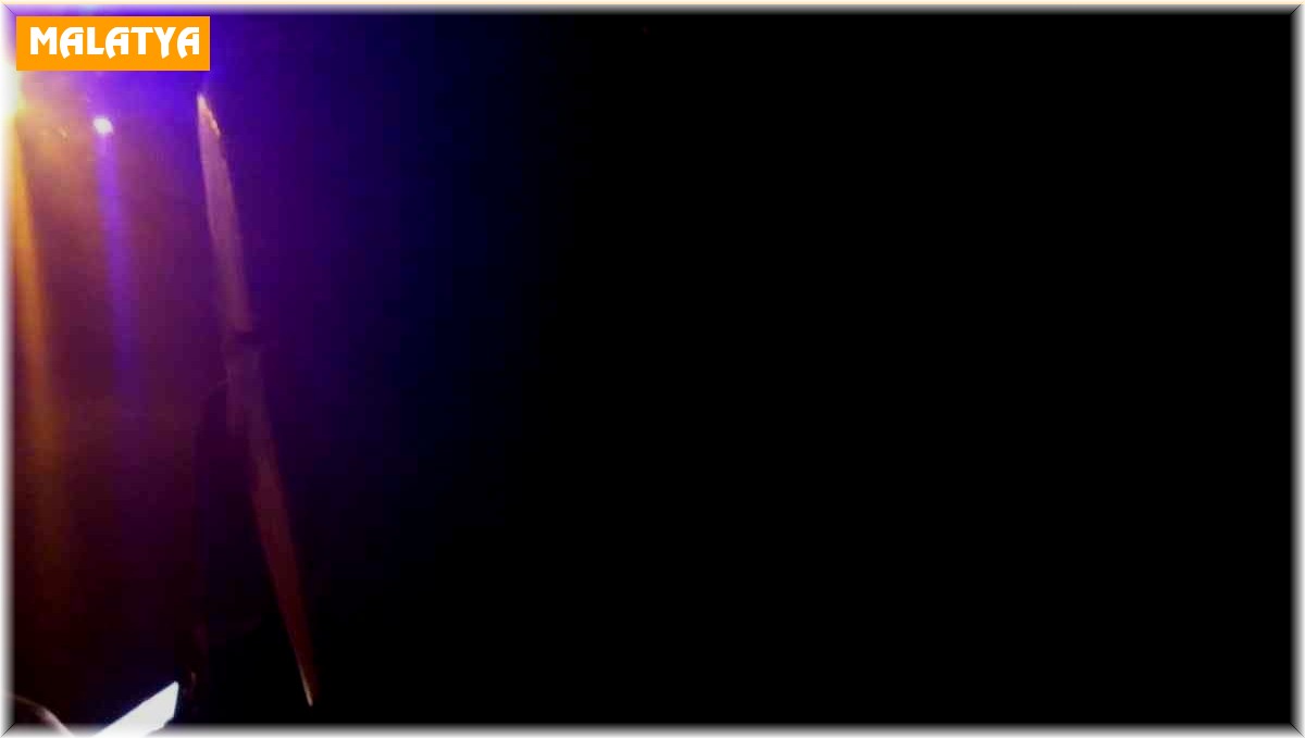 Kanalizasyon çukuruna düşen motosikletin sürücüsü ağır yaralandı