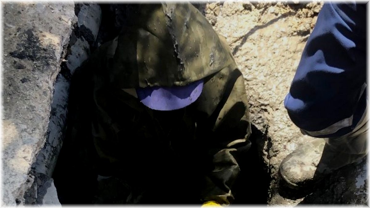 Kanalizasyon ekibinin zor mesaisi