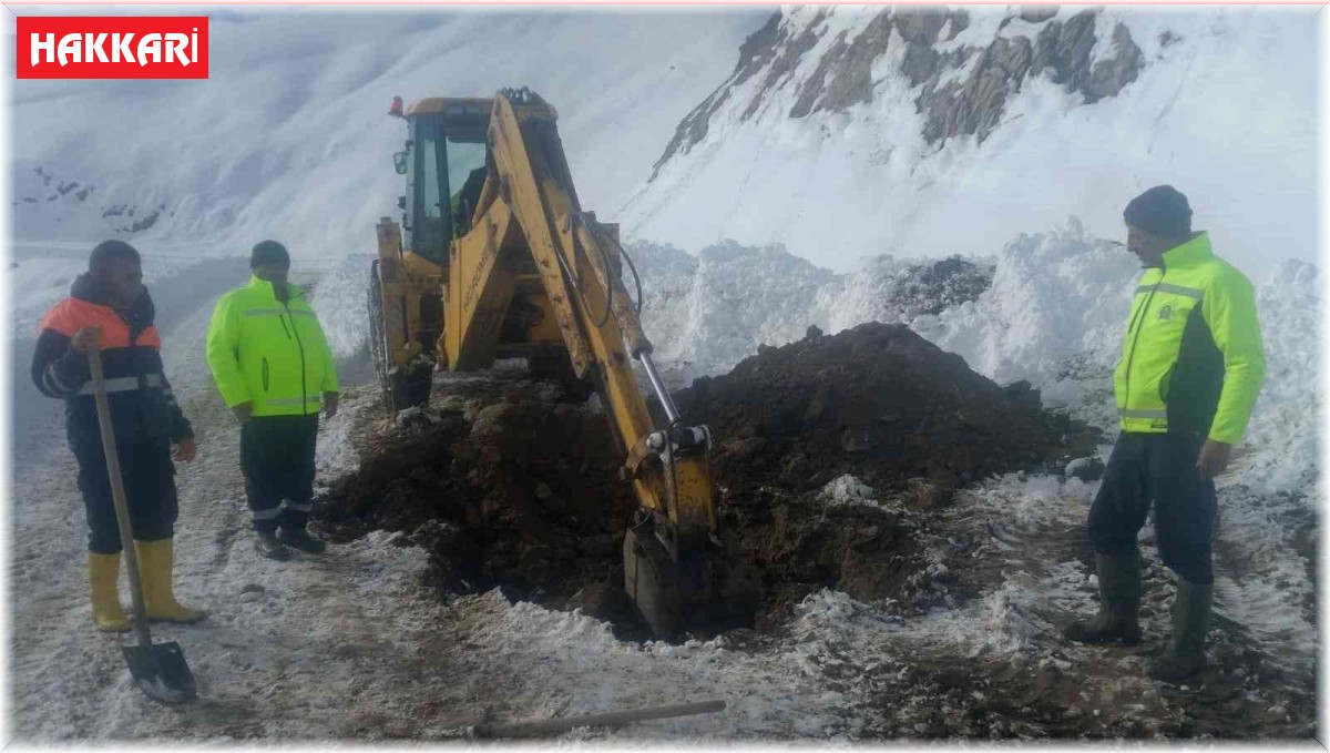Kar altında yapılan çalışmayla kente su verildi