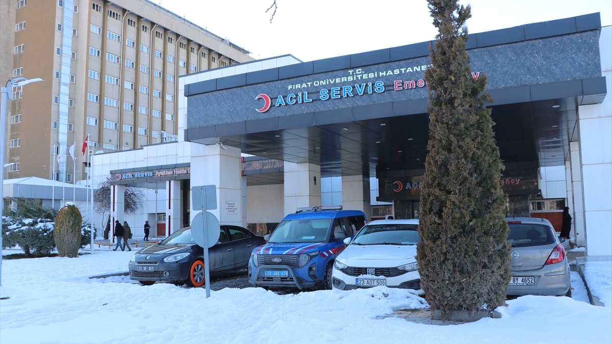 Kar ve buzlanma nedeniyle düşmeye bağlı kırık vakalarında son günlerde artış yaşanıyor