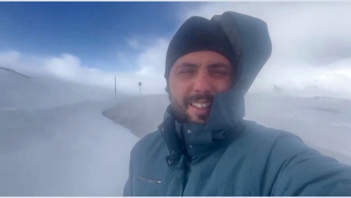 Kar ve tipi Palandöken geçidinde ulaşım aksatıyor