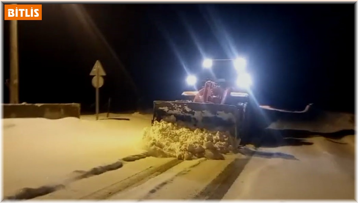 Kar ve tipiden kapanan Adilcevaz-Malazgirt karayolu ulaşıma açıldı