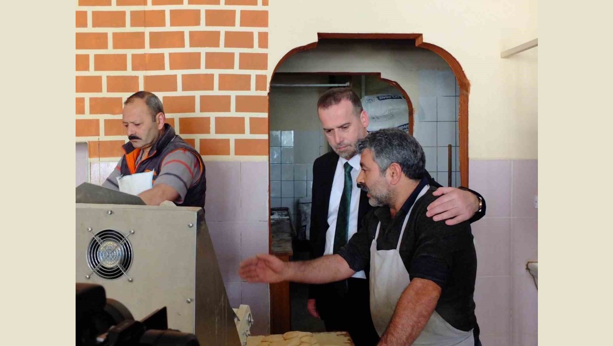 Karademir: "Gündüzbey meydanı bir an önce yapılmalı, üretici yalnız bırakılmamalı"