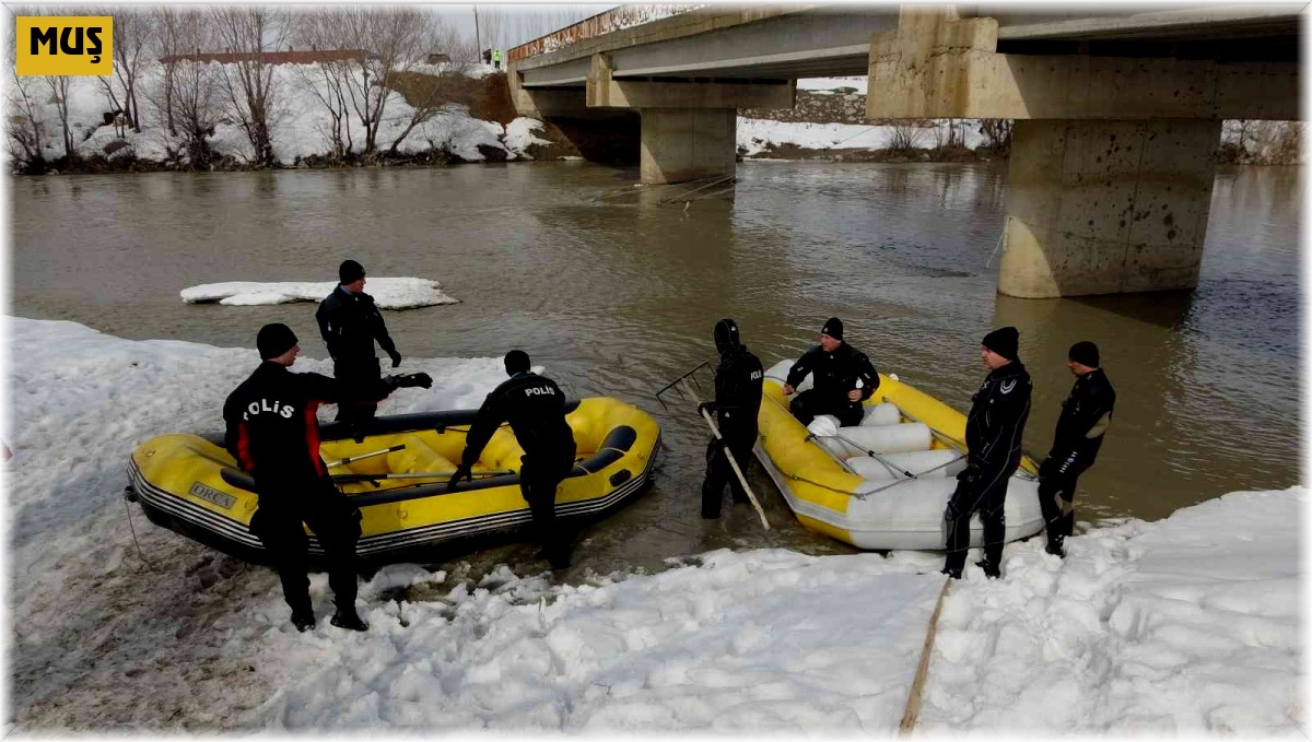 Karasu Nehri'ne düşen Yağmur için arama çalışmalarına ara verildi