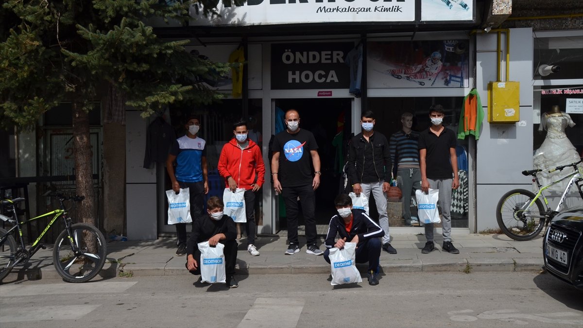 "Kardan Sohbetler Projesi" kapsamında sporculara destek