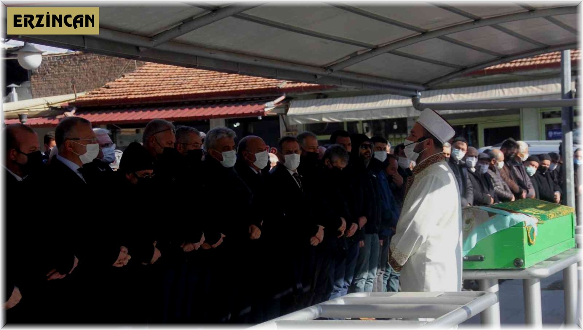 Kardeşi tarafından öldürülen Ayşegül öğretmen son yolculuğuna uğurlandı