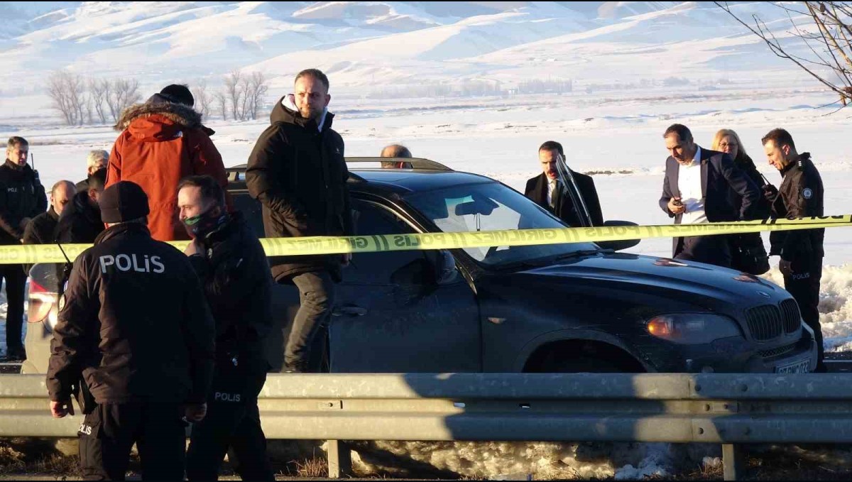 Kardeşini silahla öldürdü ardından kendini vurdu