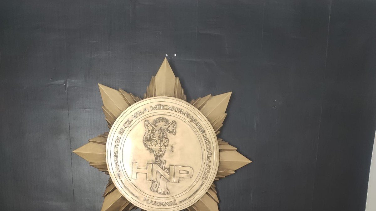 Kargo aracında eroin ele geçirildi