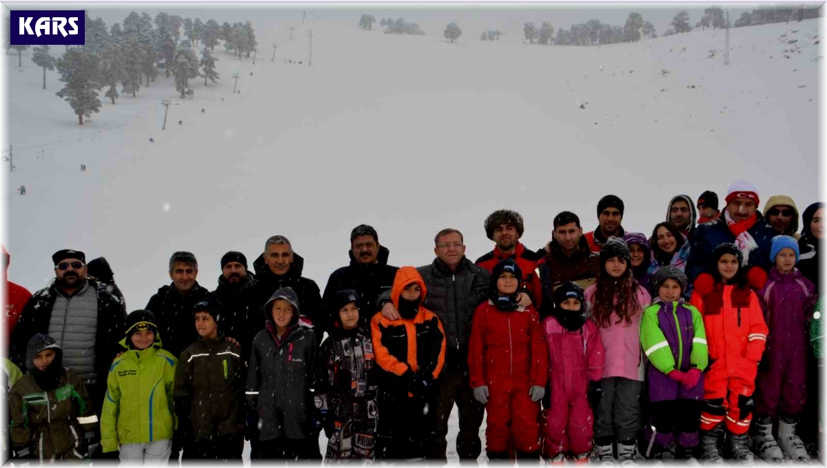 Karın yıldızları Sarıkamış'ta