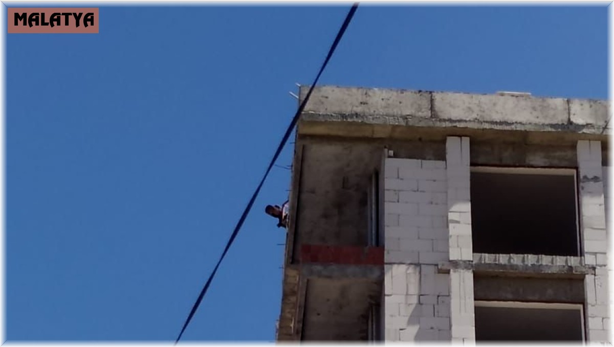 Karısı evi terk eden şahıs intihar etmek istedi