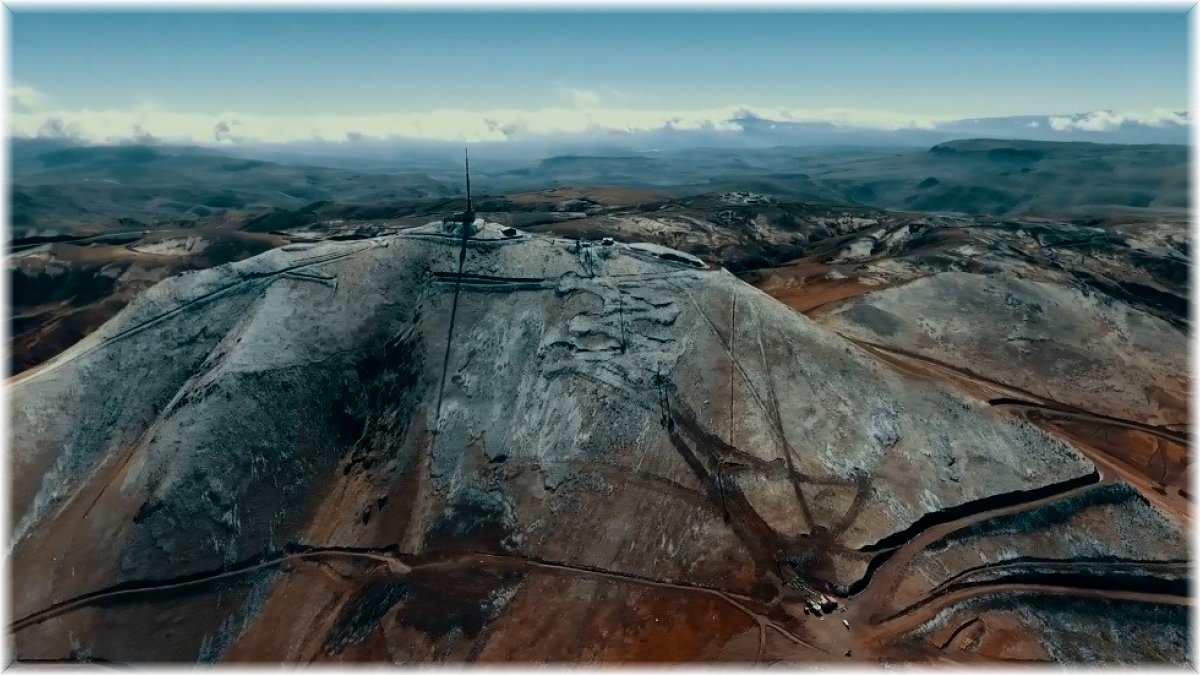 Karla kaplı Palandöken'in eşsiz manzarası görenleri hayran bıraktı