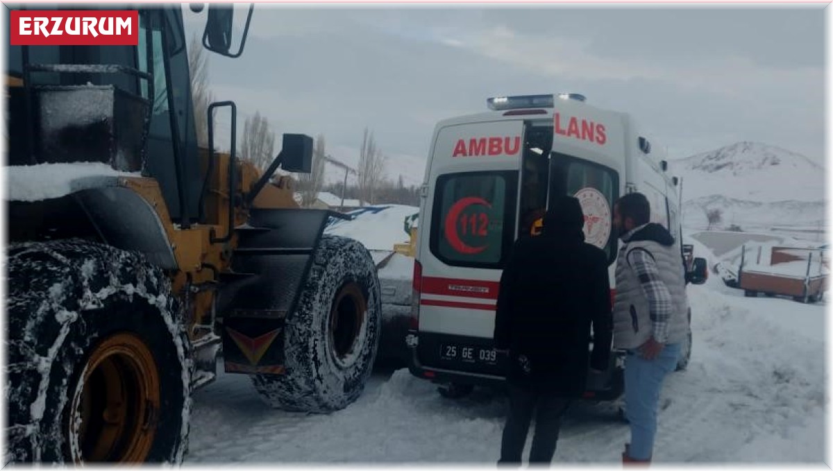 Karla mücadele ekipleri ambulans için yol açtı