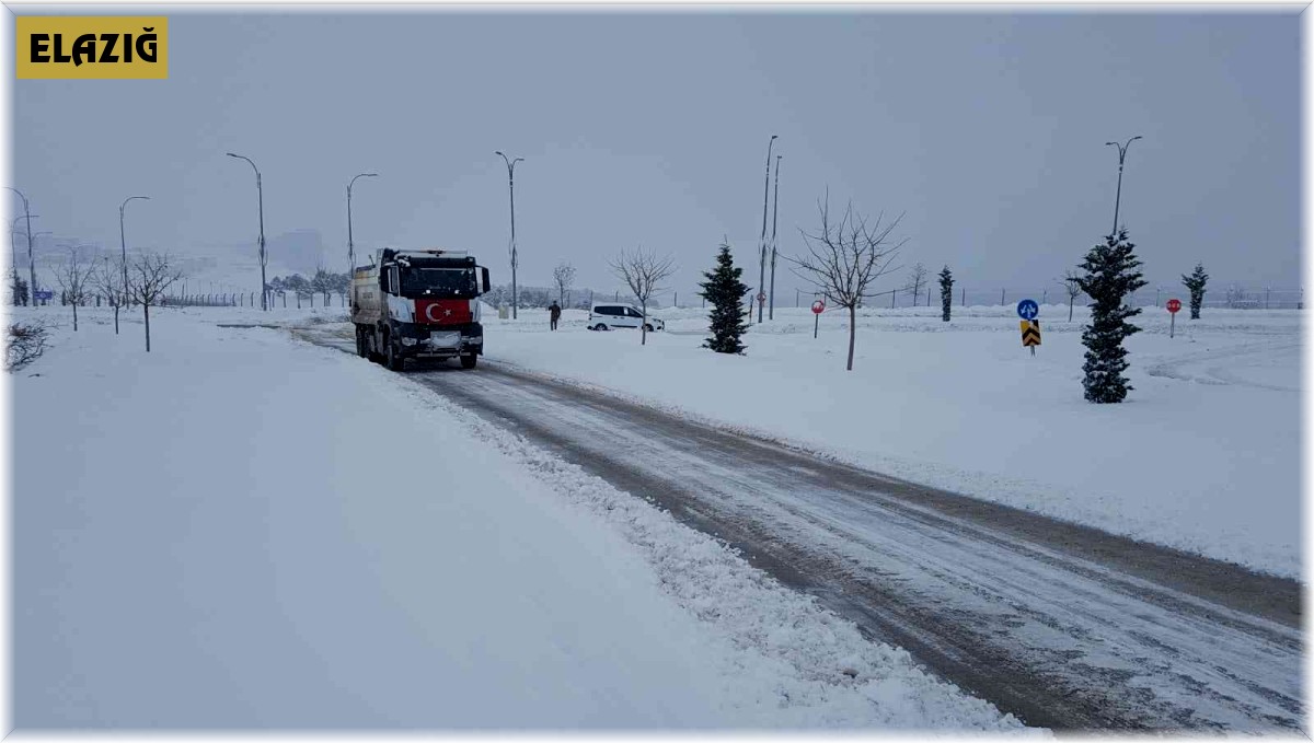 Karla mücadelenin kahramanları 24 saat görev başında