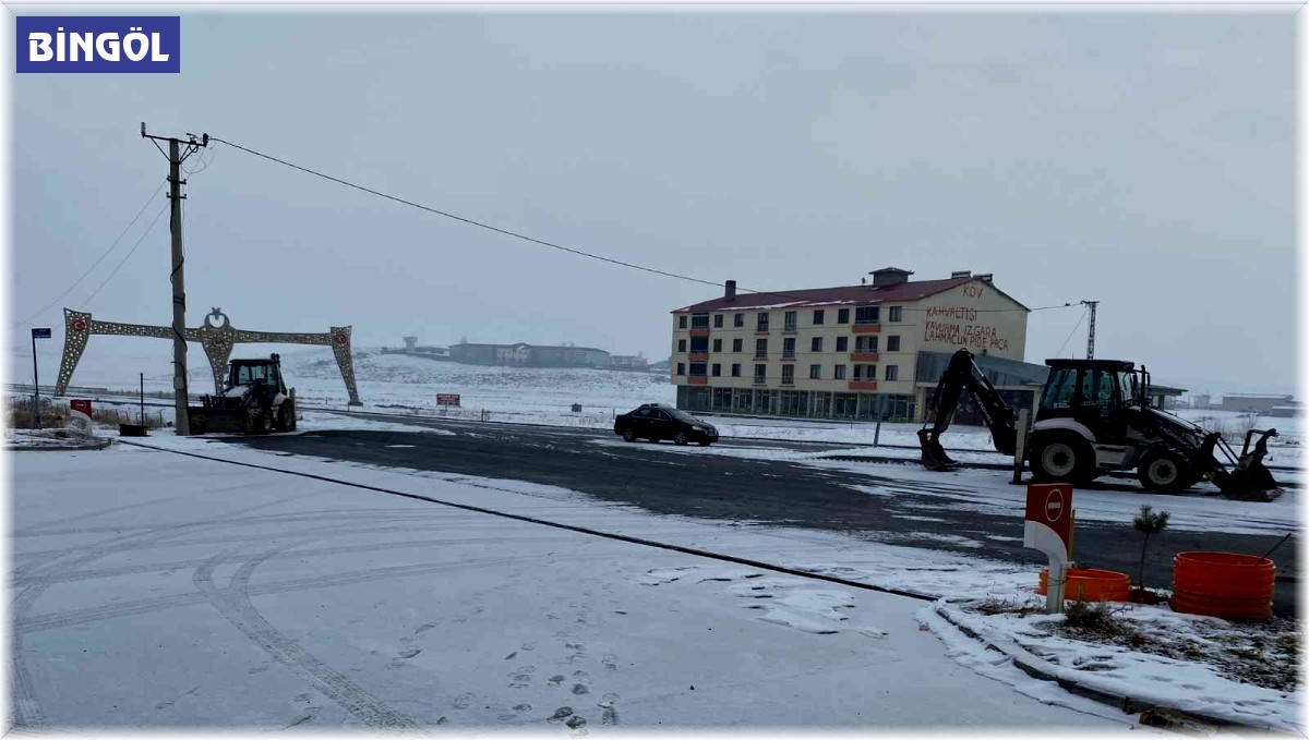 Karlıova, bir hafta sonra yeniden beyaza büründü