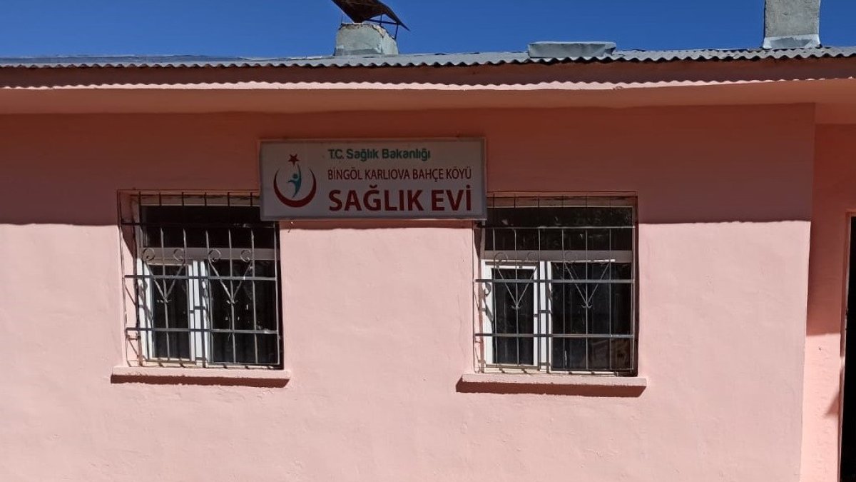 Karlıova'daki sağlık evi yenilendi