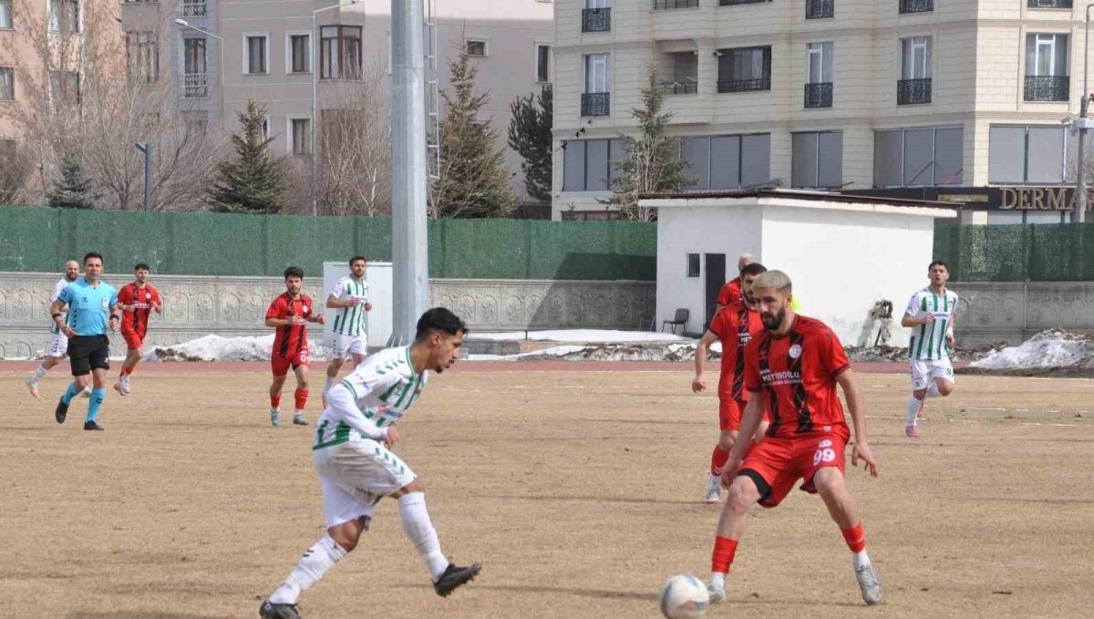 Kars 36 Spor: 2 Doğubayazıt Spor: 1
