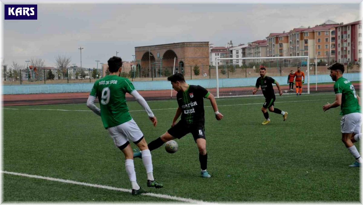 Kars 36 Spor: 6 Iğdır Es Spor: 2