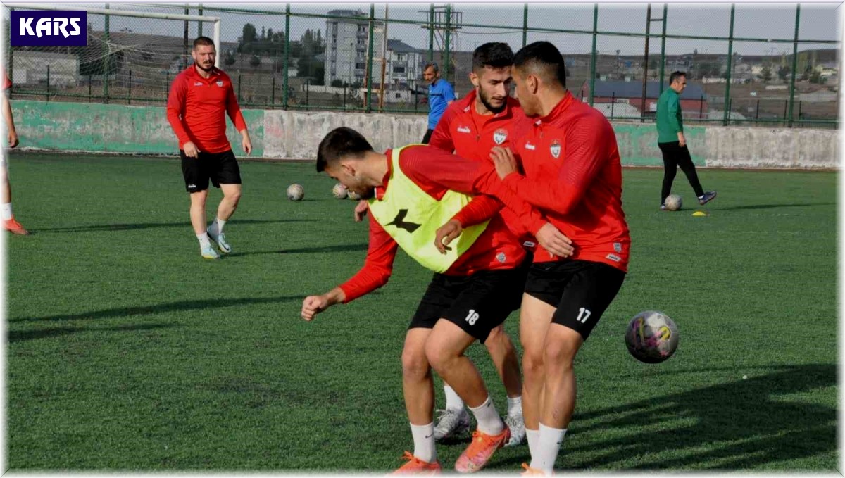Kars 36 Spor'da Ziraat Türkiye Kupası hazırlıkları sürüyor