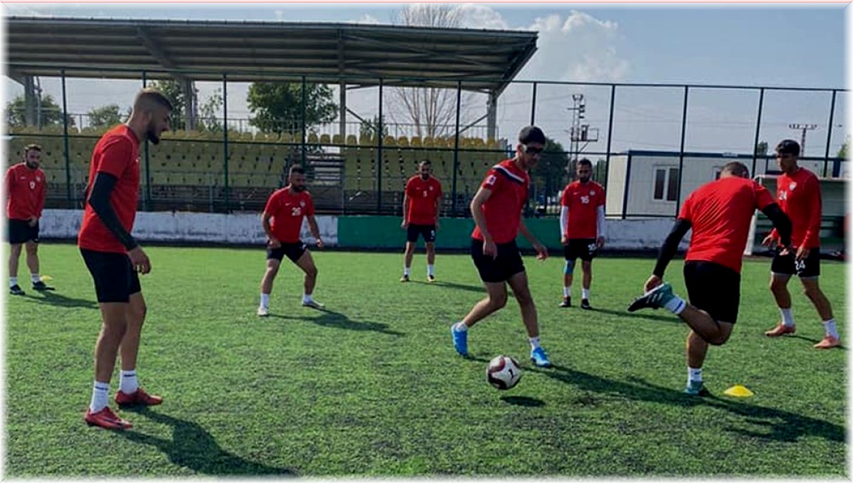 Kars 36 Spor hazırlıklarını sürdürüyor