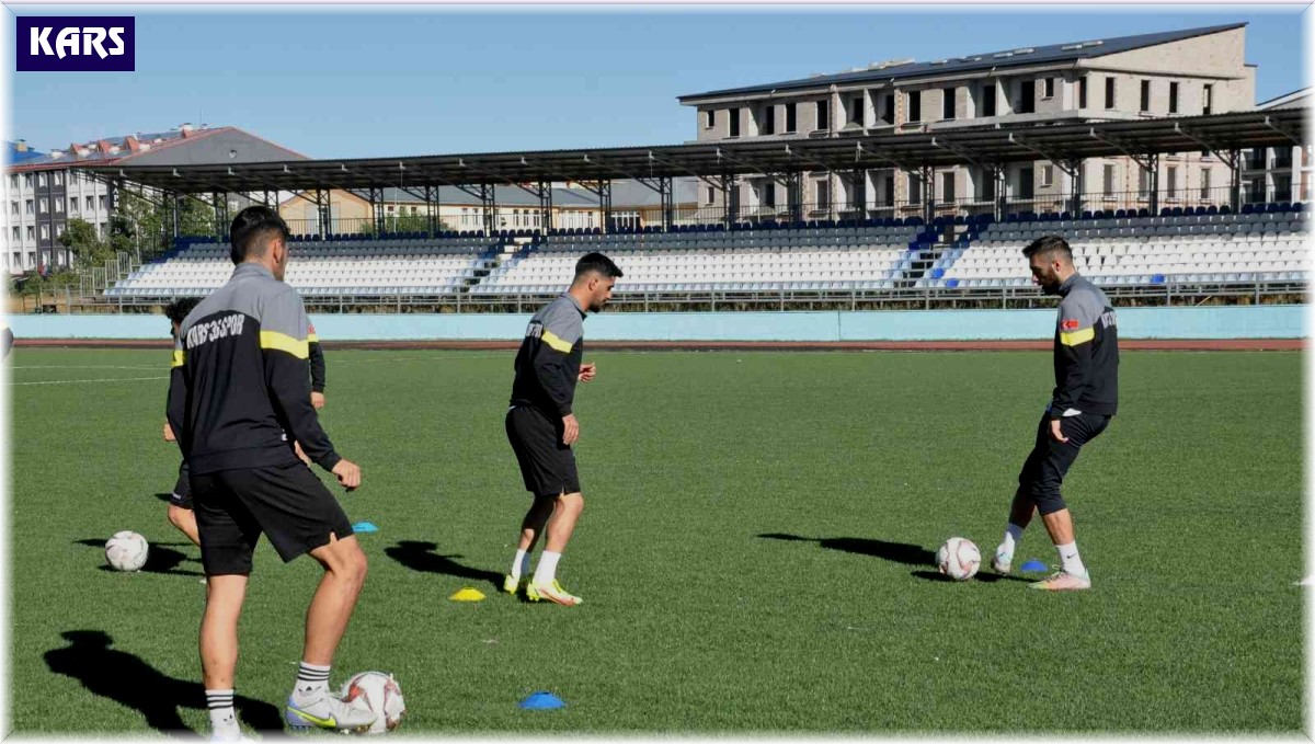 Kars 36 Spor Palandöken maçı hazırlıklarını sürdürüyor