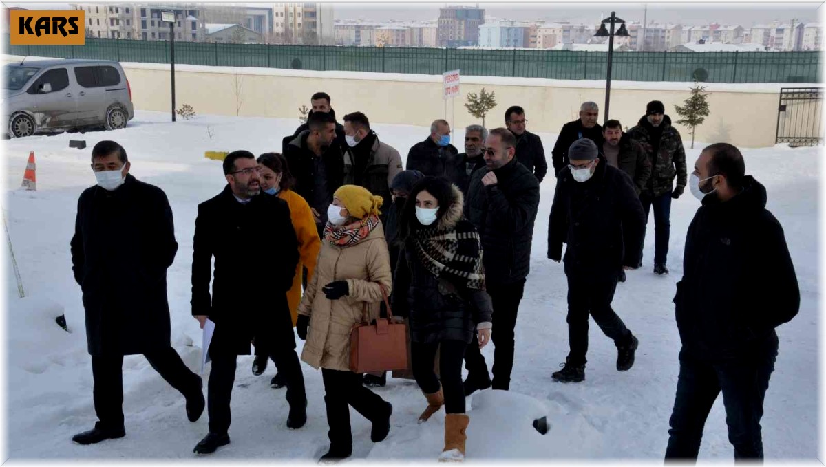 Kars AK Parti teşkilatı Kabaş hakkında suç duyurusunda bulundu