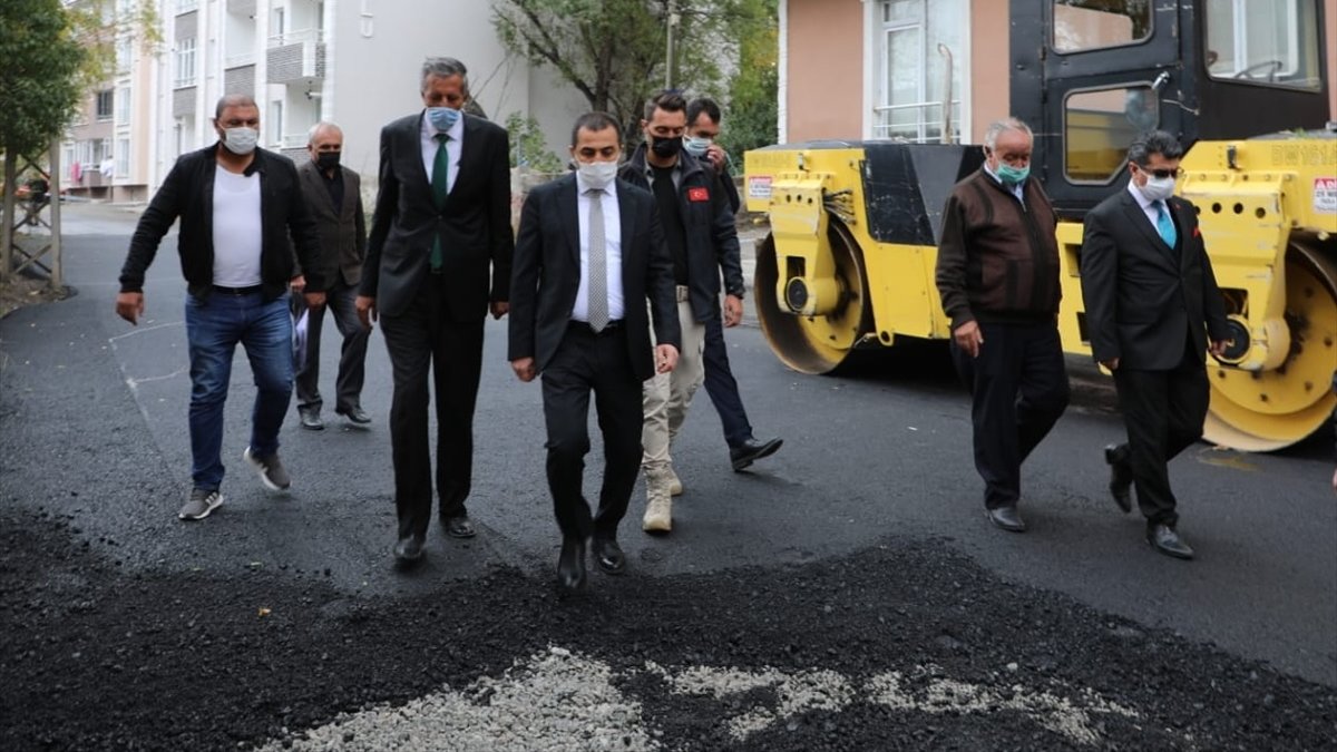 Kars Belediye Başkan Vekili Türker Öksüz, belediye çalışmalarını inceledi