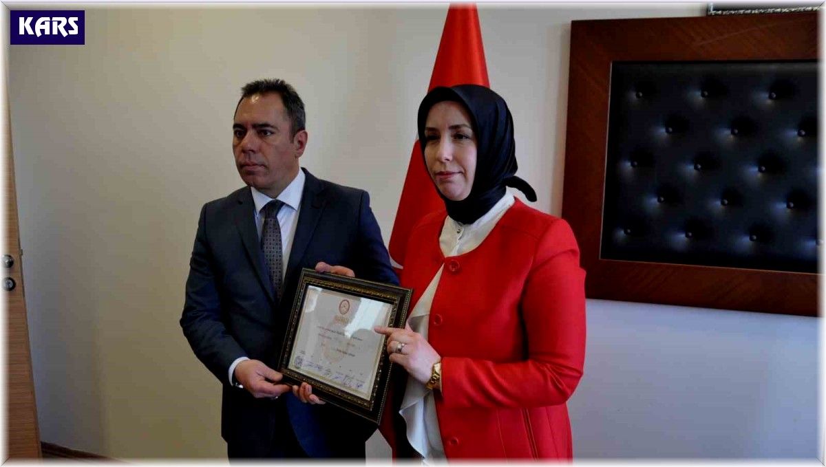 Kars Belediye Başkanı Senger görevine başladı