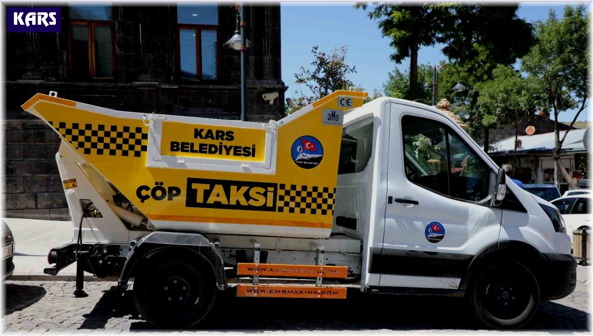 Kars Belediyesi'nde 'çöp taksi' hizmete girdi