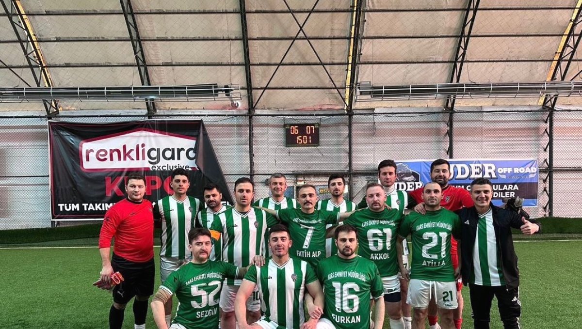 Kars Emniyet Futbol takımı Doğu Anadolu Şampiyonu oldu