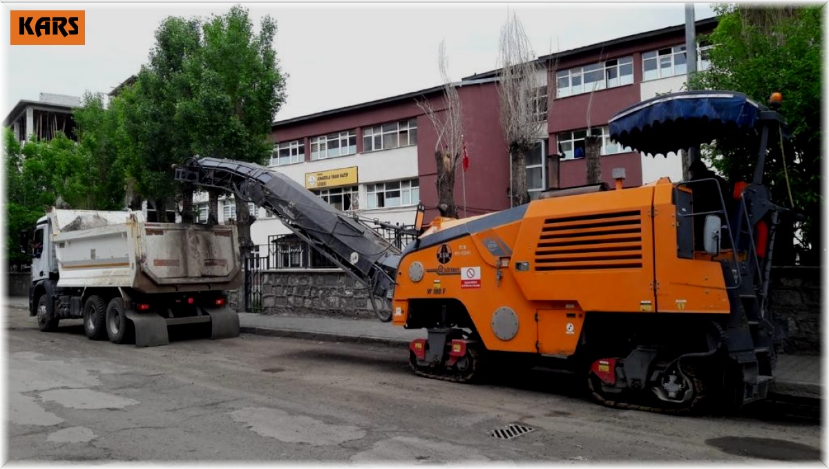 Kars inşaat alına döndü