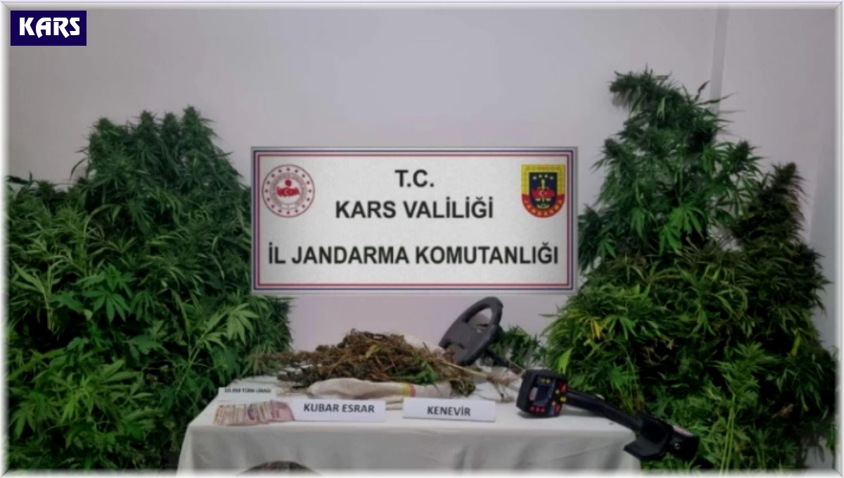 Kars jandarmasından zehir tacirlerine darbe